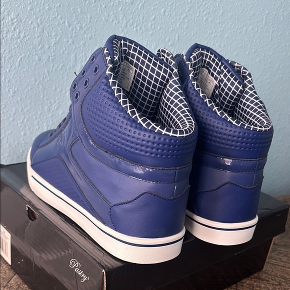 Pastry Blue High-Top Sneakers for women’s size. - Picture 10 of 10